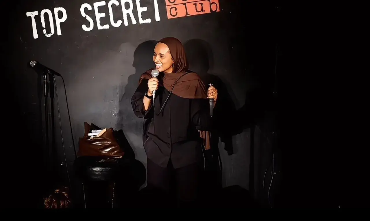 Fathiya Saleh performing