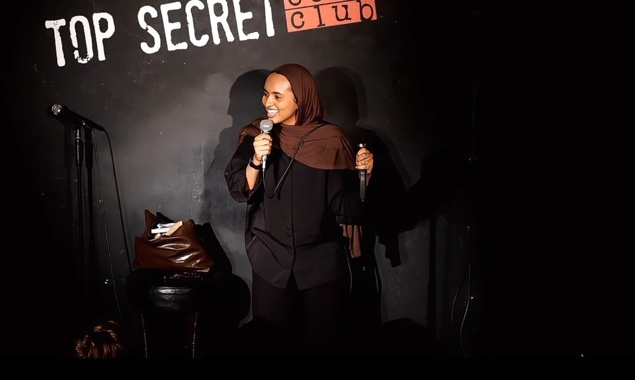 Fathiya Saleh performing